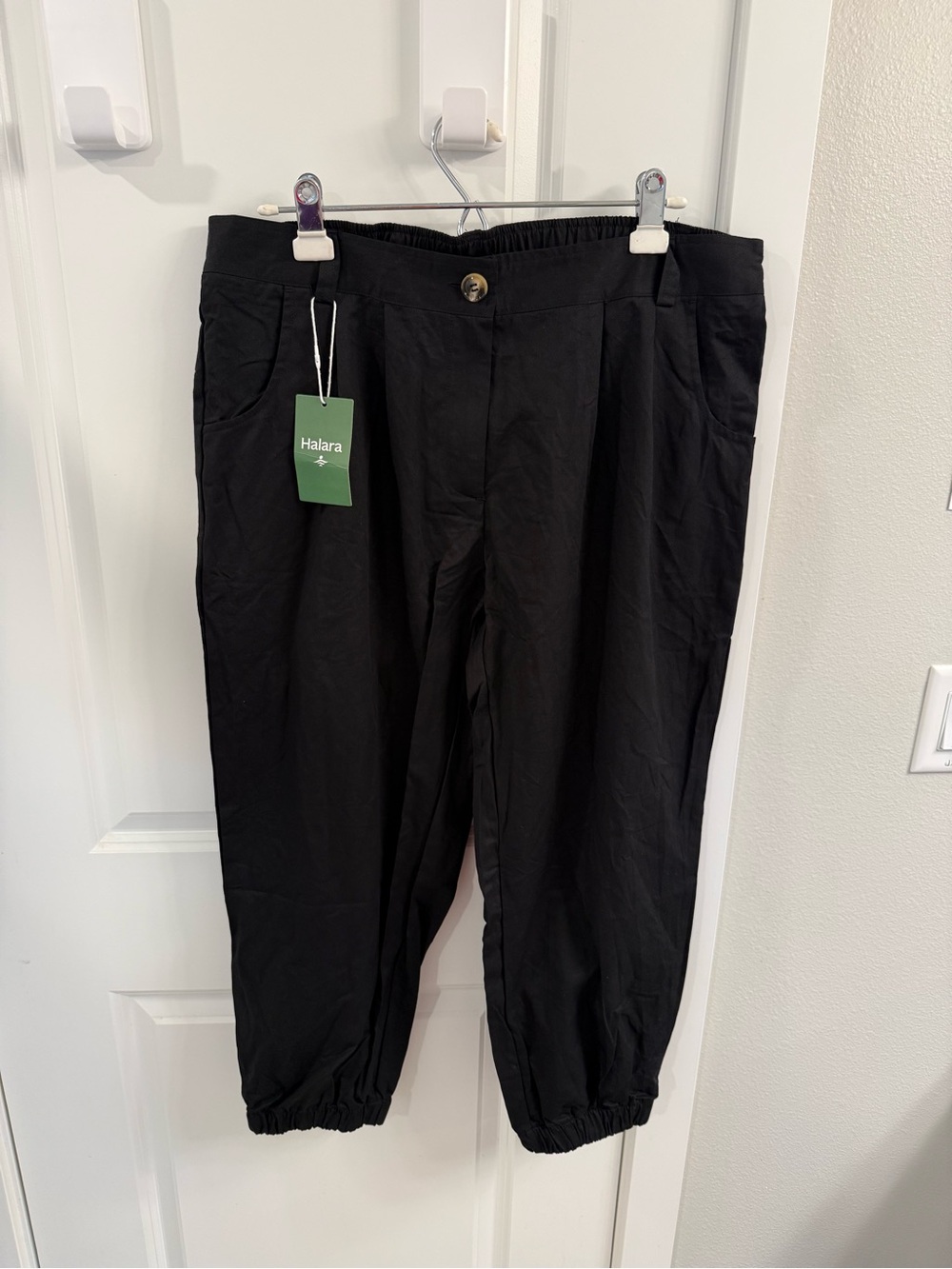 NWT HALARA Women’s XL pants